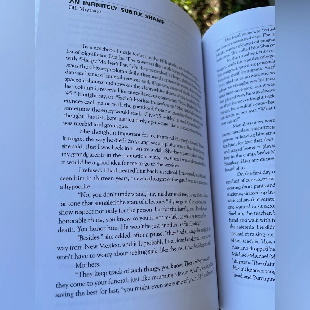 Growing Up Local an anthology of poetry and prose from Hawaii Softcover Book